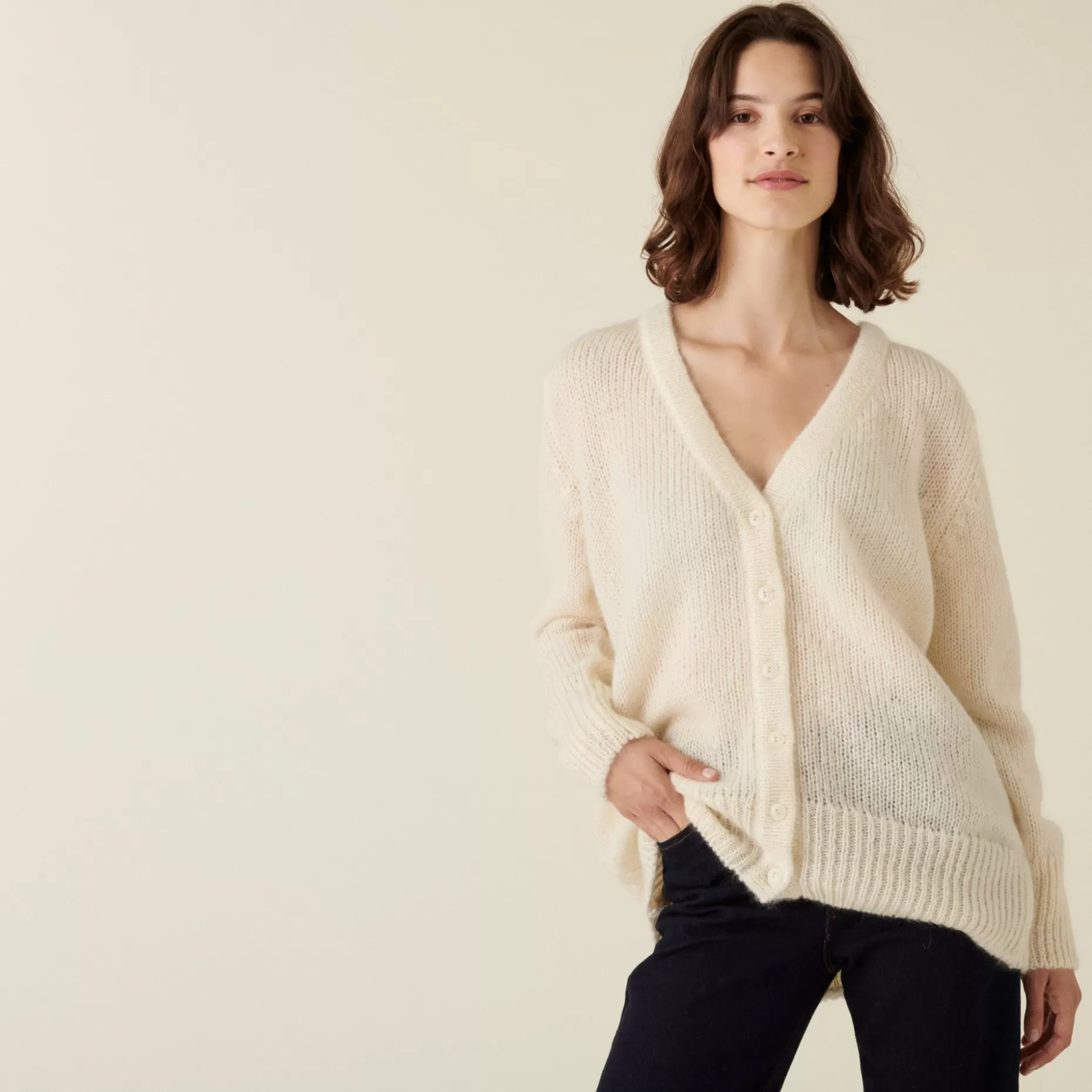 Maison Montagut Cardigan Boutonne Col V En Mohair - Anais>Femme Vestes Et Gilets