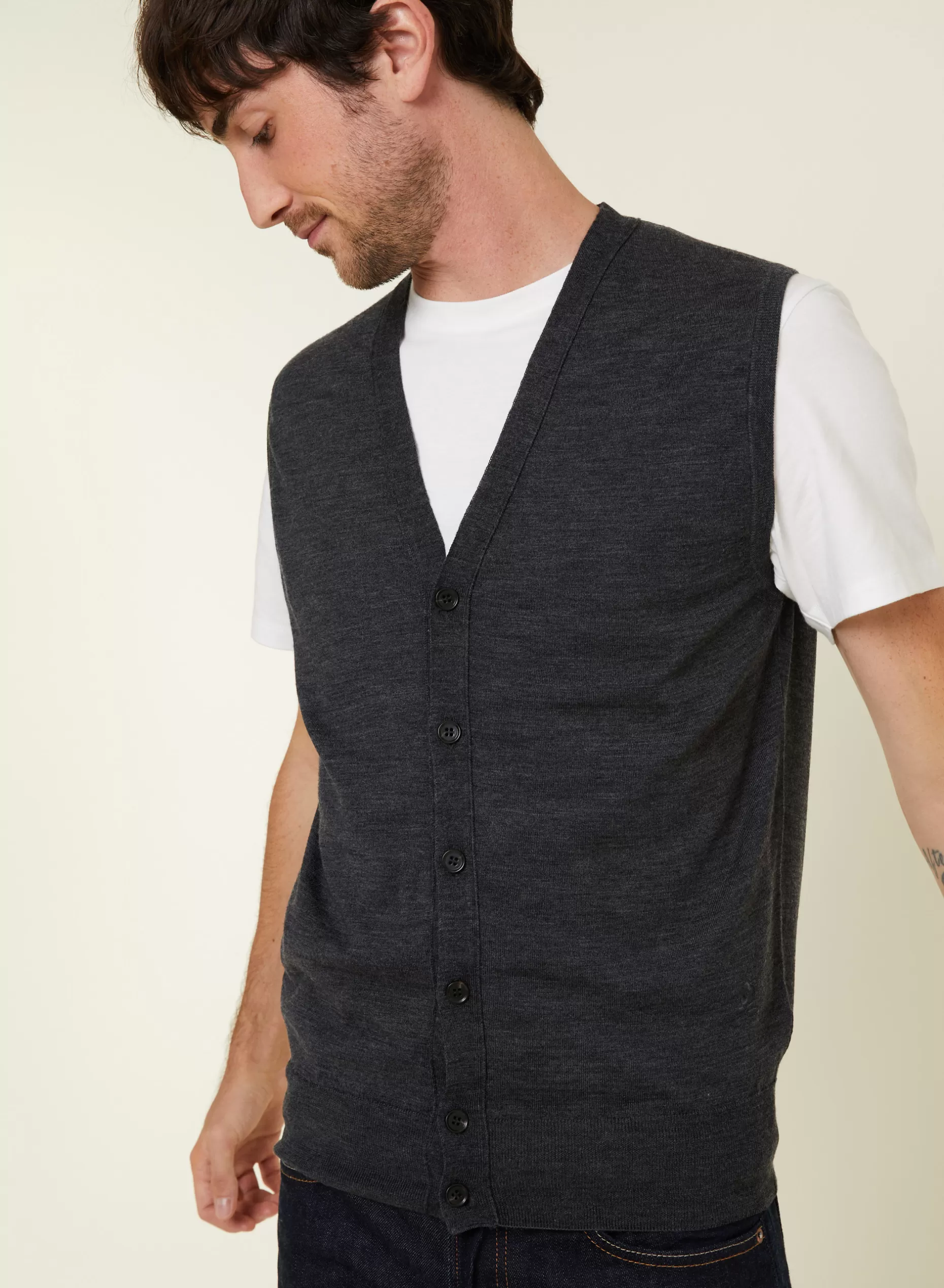 Maison Montagut Gilet Sans Manches Avec Logo En Laine Merinos - Ernardo>Homme Vestes Et Gilets