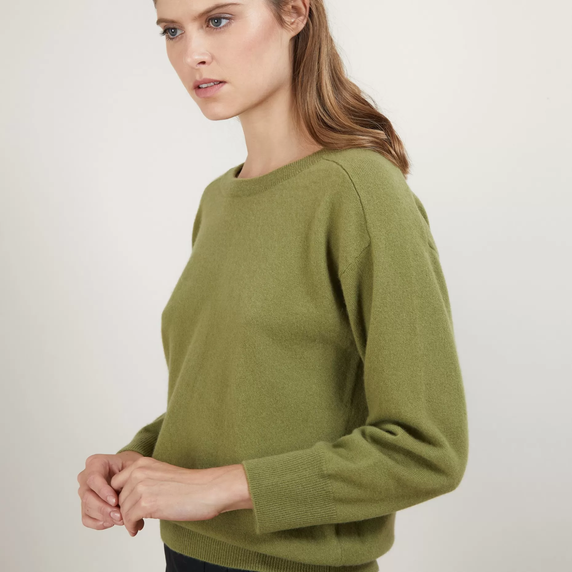 Maison Montagut Pull Col Rond Emmanchures Marteau En Cachemire - Bree>Femme Pulls