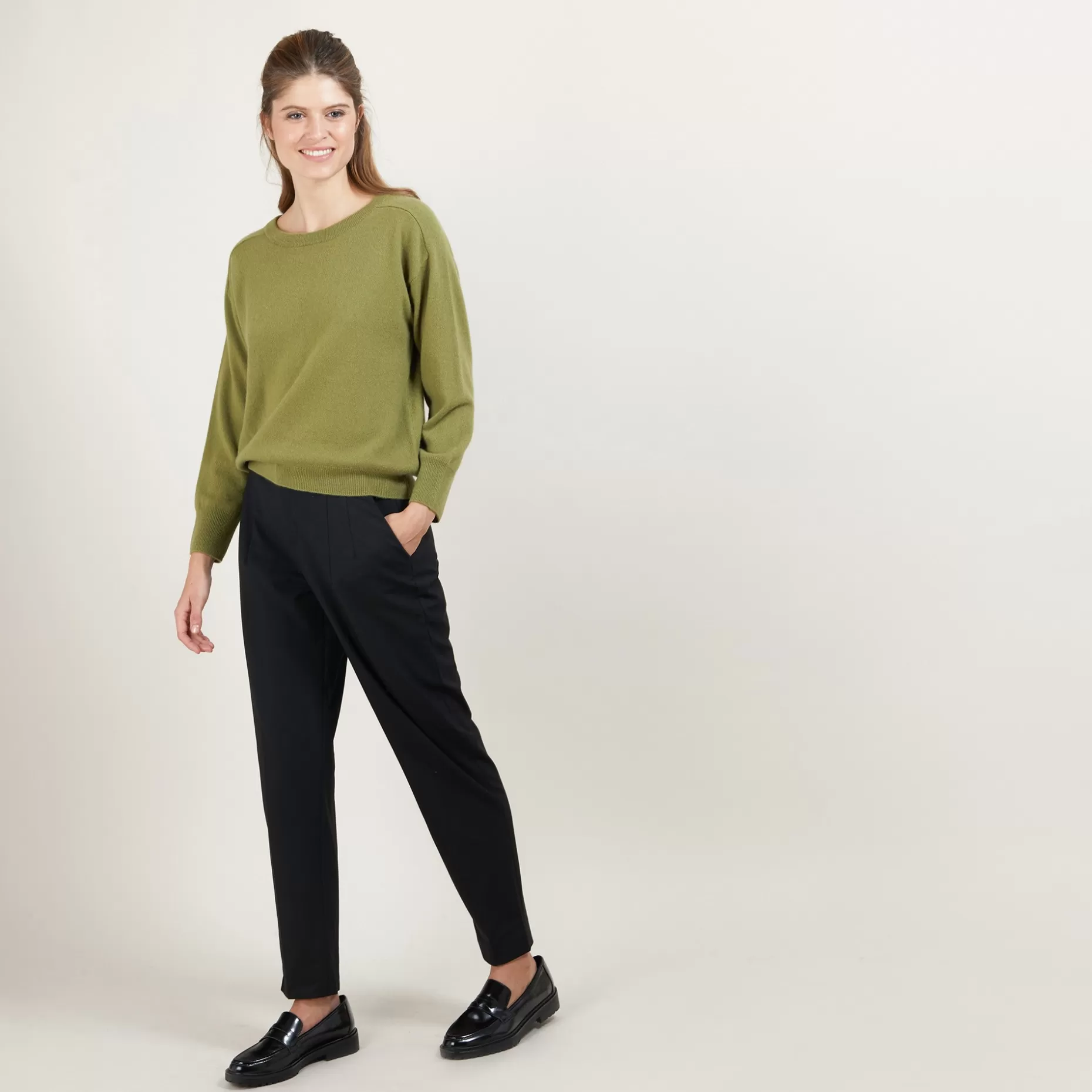 Maison Montagut Pull Col Rond Emmanchures Marteau En Cachemire - Bree>Femme Pulls