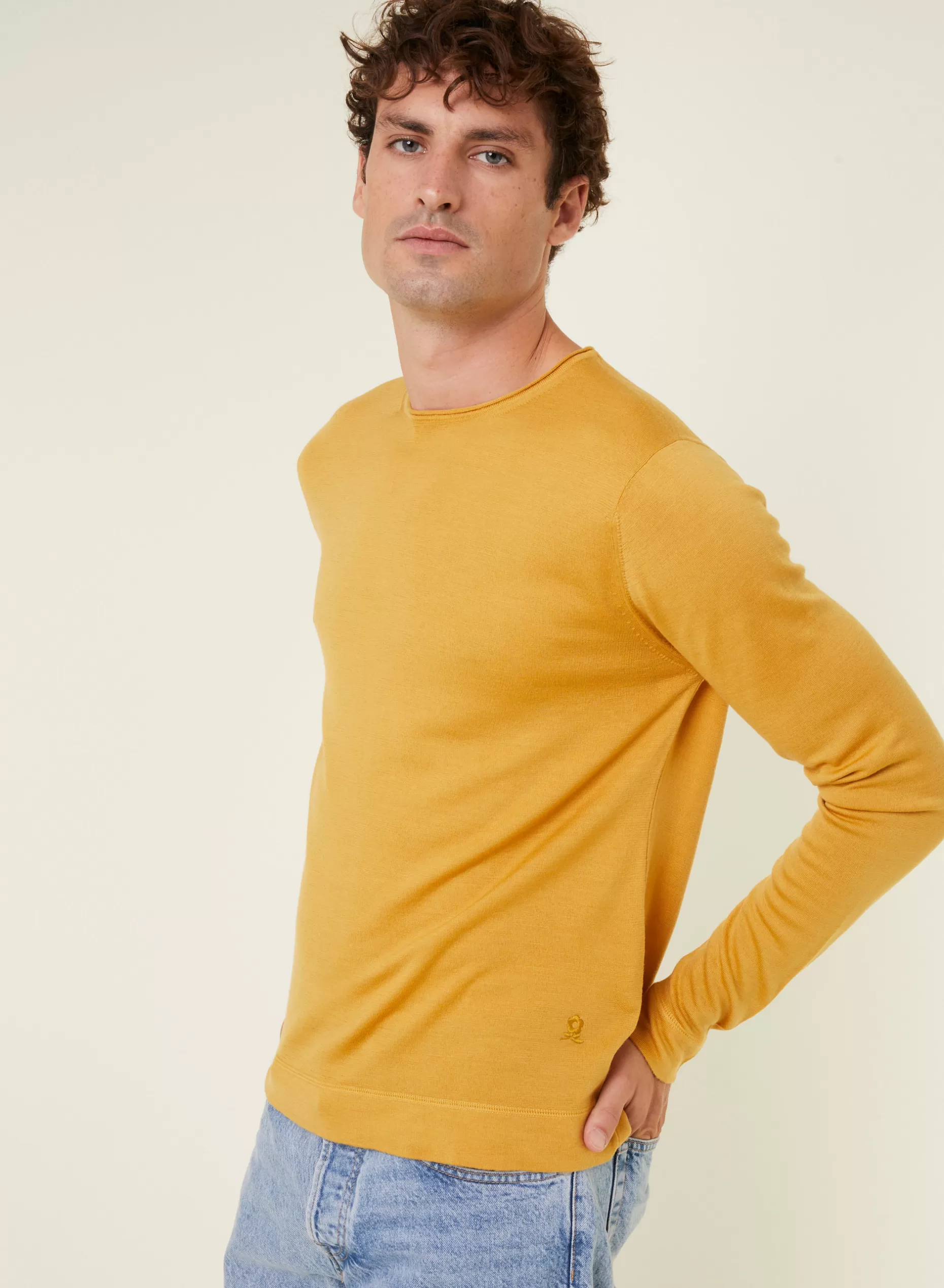 Maison Montagut Pull Col Rond En Laine Merinos Finitions Roulotees - Rythme>Homme Pulls