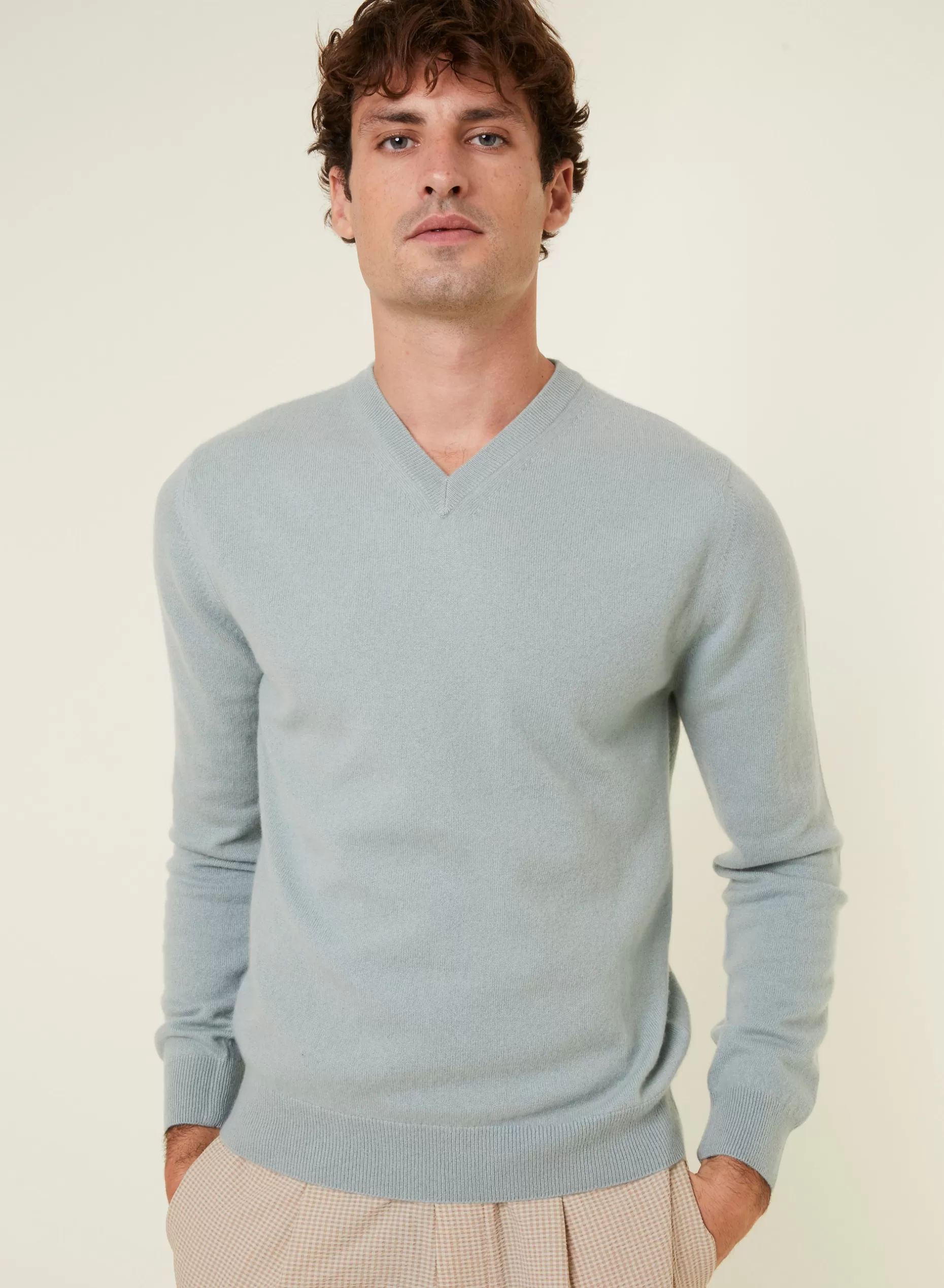 Maison Montagut Pull Col V En Cachemire - Evann>Homme Pulls